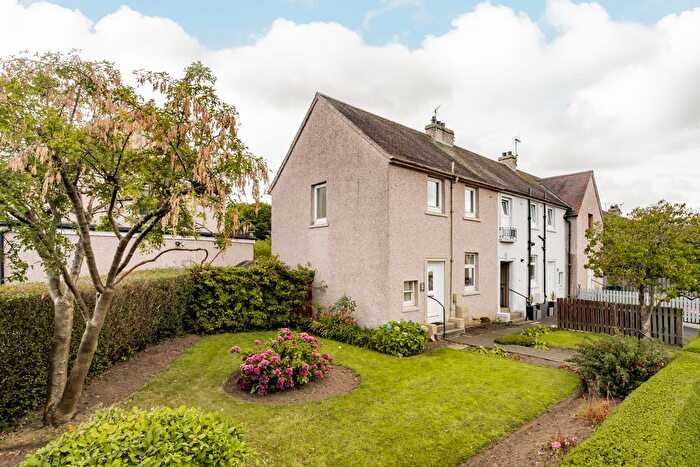 2 Bedroom End Terrace House For Sale In Clermiston Avenue, Edinburgh, EH4