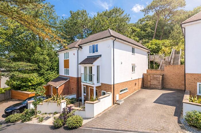 4 Bedroom Semi Detached House For Sale In Cherry Close, Ashley Cross, Poole, BH14