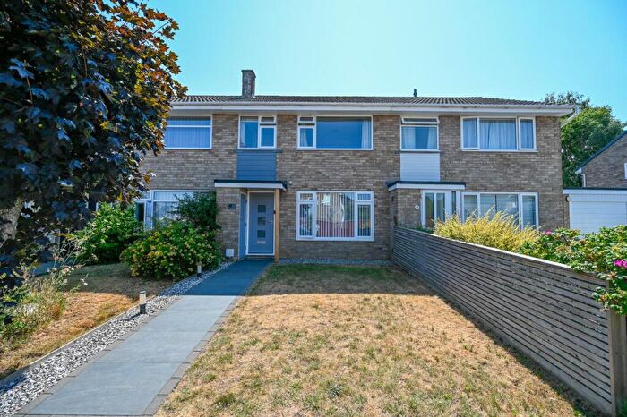 3 Bedroom Terraced House For Sale In Chichester Walk, Wimborne, BH21