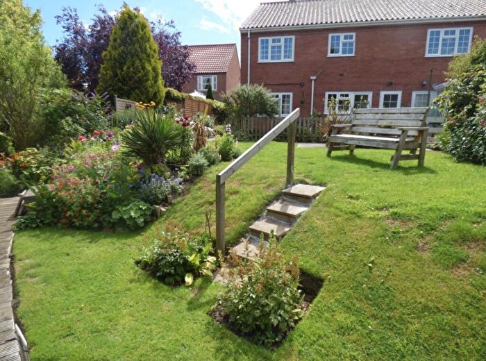 2 Bedroom Flat For Sale In James Court Louth, LN11