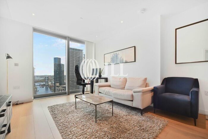 1 Bedroom Flat To Rent In Landmark Pinnacle, London, E14