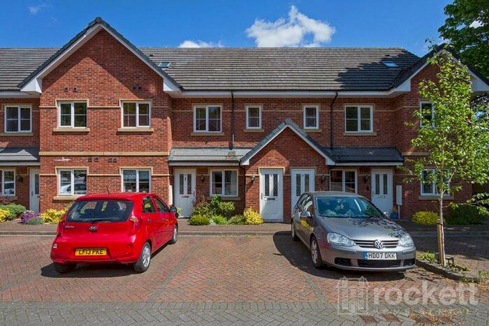 2 Bedroom Apartment To Rent In Kingsley Hall, Lymewood Close, Newcastle Under Lyme, ST5