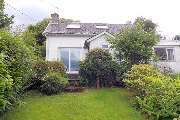 3 Bedroom Cottage For Sale In Wee Seaview East, Carradale, PA28