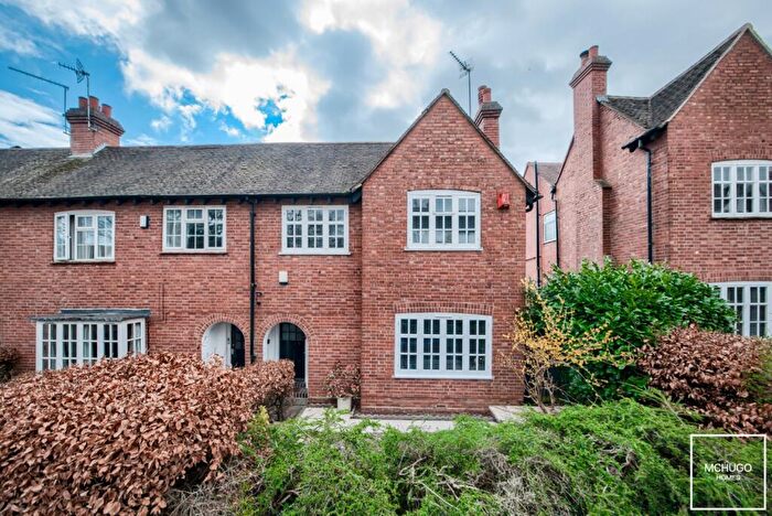 3 Bedroom End Of Terrace House For Sale In Margaret Grove, Harbornen, B17