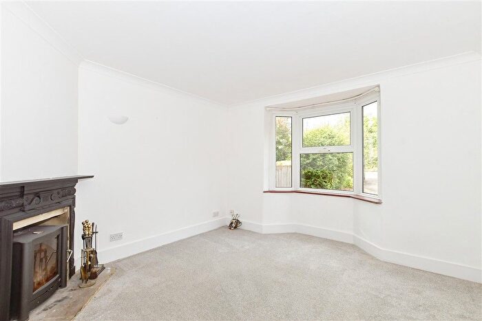 3 Bedroom Semi-Detached House For Sale In Station Approach, Pulborough, West Sussex, RH20