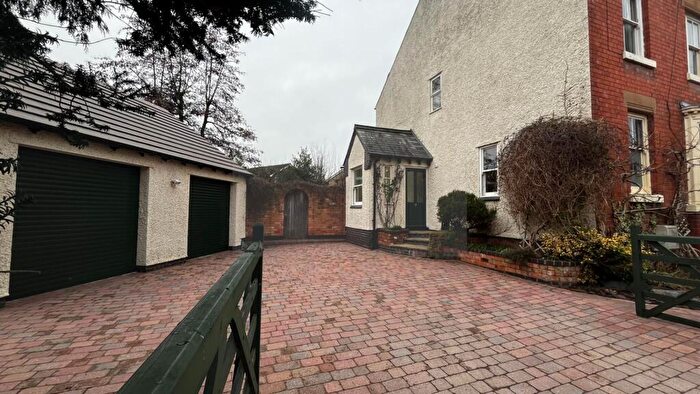 3 Bedroom End Of Terrace House To Rent In Park Road, Anstey, LE7