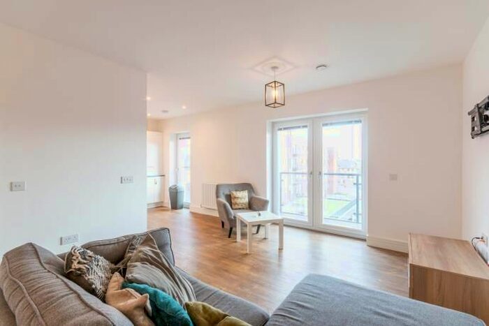 2 Bedroom Flat To Rent In Ocean Drive, Edinburgh, EH6