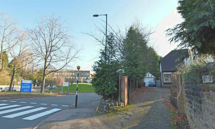 7 Bedroom Detached House To Rent In Derby Road, NG7