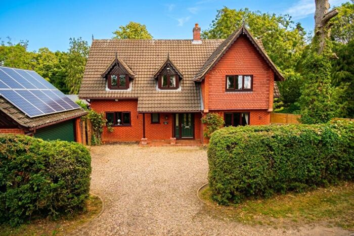 4 Bedroom Detached House For Sale In Thrandeston Road, Brome, Eye, IP23