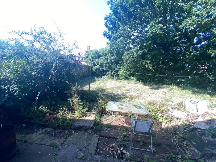 3 Bedroom End Of Terrace House For Sale In Broxtowe Lane, Nottingham, NG8