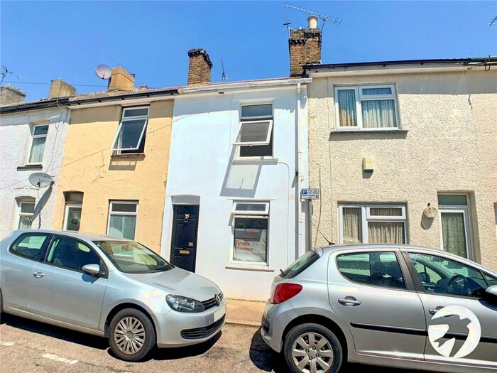 2 Bedroom Terraced House To Rent In Otway Street, Gillingham, ME7