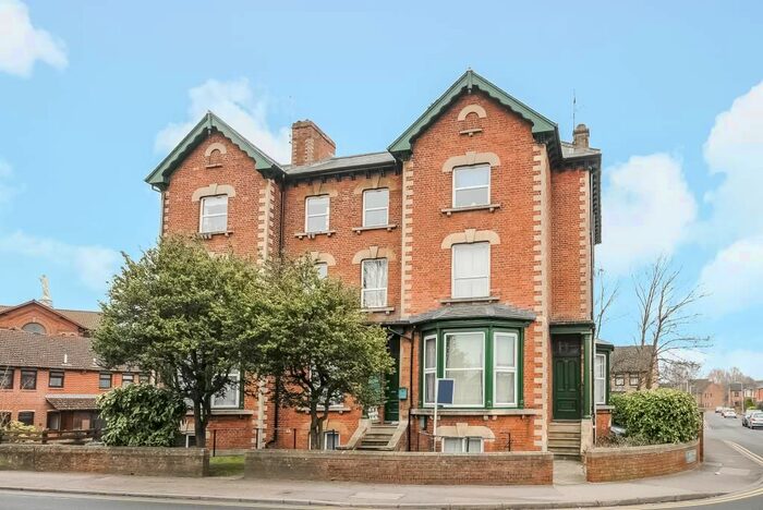 1 Bedroom Flat To Rent In London Road, Newbury, RG14