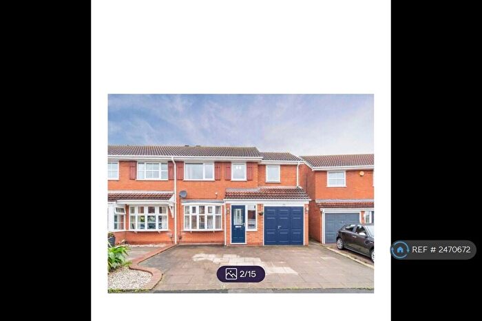 4 Bedroom Semi-Detached House To Rent In Blaythorn Avenue, Solihull, B92