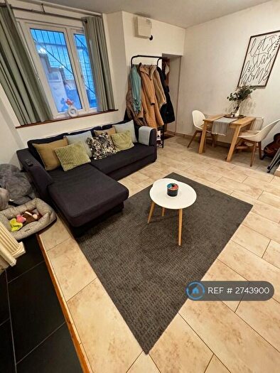 1 Bedroom Flat To Rent In Eversholt Street, London, NW1