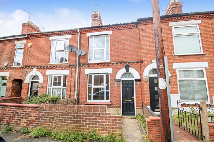 3 Bedroom Terraced House For Sale In Clarke Road, Norwich, NR3