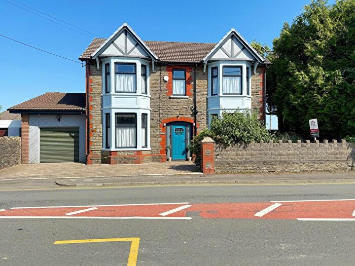 4 Bedroom Detached House For Sale In Llantrisant Road, Beddau, Pontypridd, Rhondda Cynon Taff., CF38
