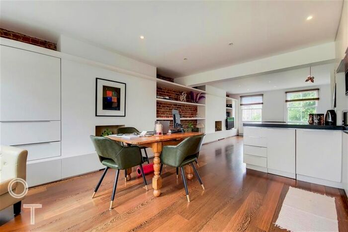 2 Bedroom Maisonette To Rent In Caversham Road, London, NW5