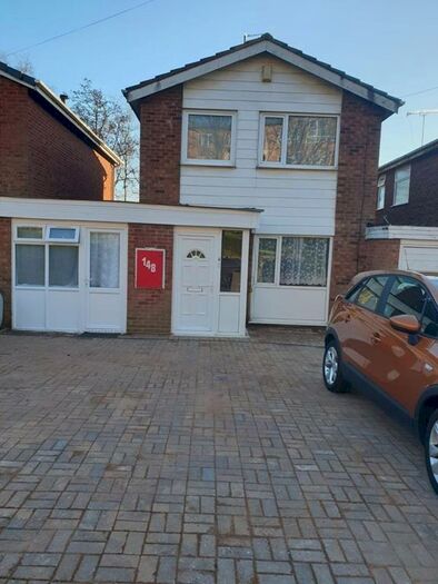 3 Bedroom Semi-Detached House To Rent In Ebenezer Street, West Bromwich, West Midlands, B70