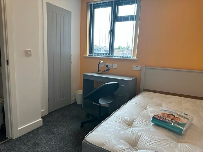 5 Bedroom Terraced House To Rent In Monks Road, Coventry, CV1