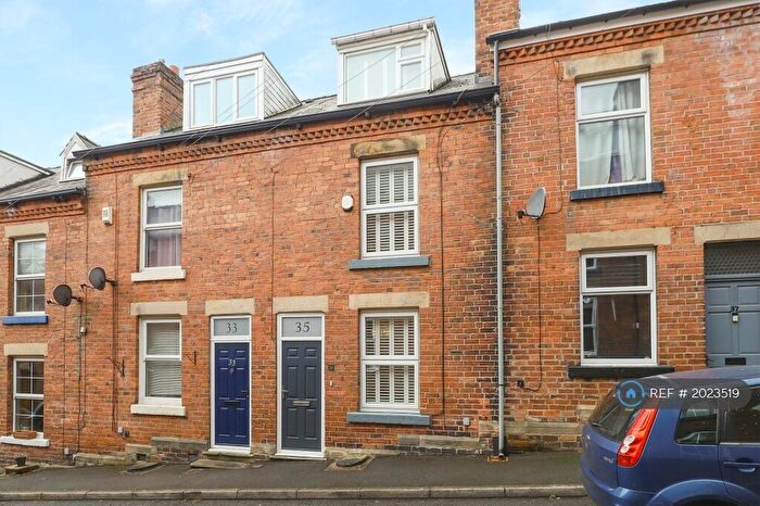 3 Bedroom Terraced House To Rent In Marr Terrace, Sheffield, S10