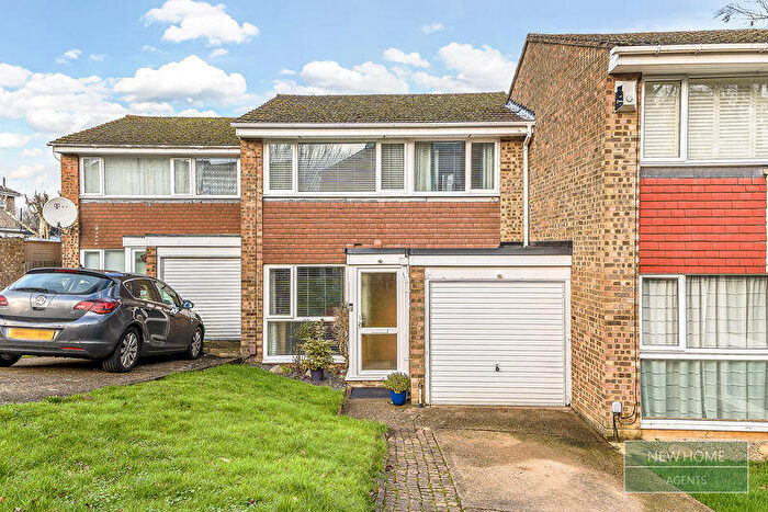 3 Bedroom Terraced House For Sale In Blair Close Hemel Hempstead, HP2