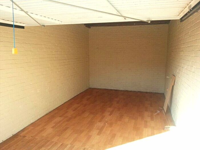 Garage / Parking To Rent In Princes Crescent, Garage, Brighton, BN3