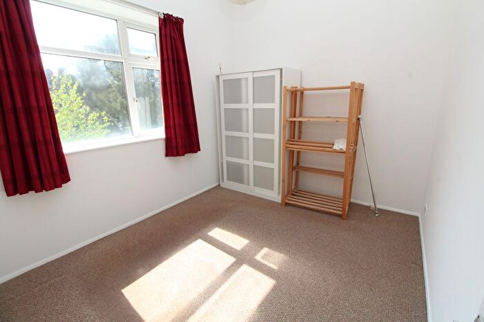 1 Bedroom Flat To Rent In Thicket Road, Anerley, SE20