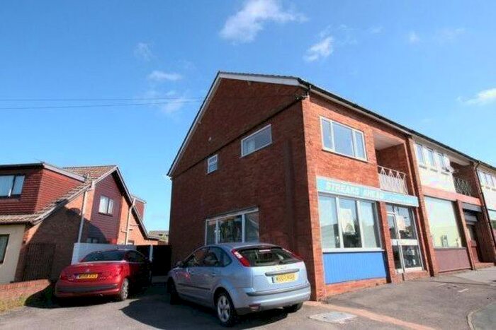 2 Bedroom Flat To Rent In Patchway, Bristol BS34