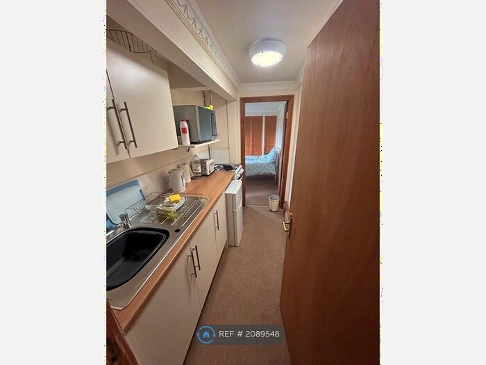 Studio To Rent In Hogarth Hall, Whitby, YO22