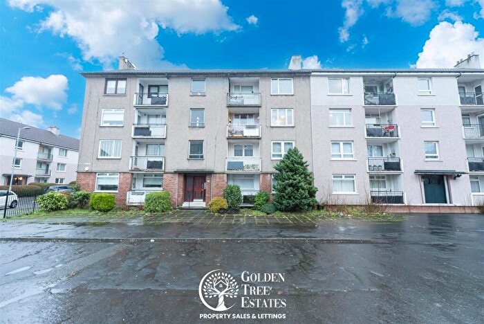2 Bedroom Flat For Sale In Hillington Quadrant, Glasgow, G52