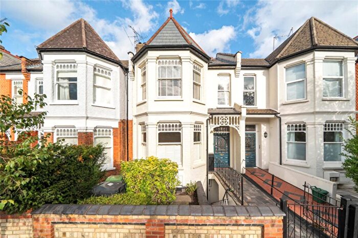5 Bedroom Terraced House For Sale In Rosebery Road, London, N10