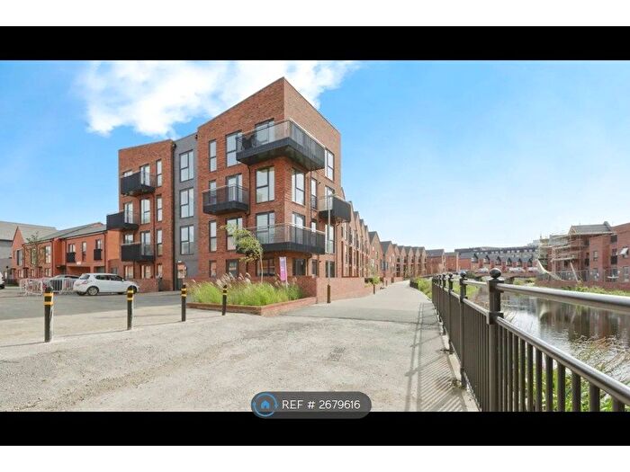 2 Bedroom Flat To Rent In Weir View Lodge, Leicester, LE3