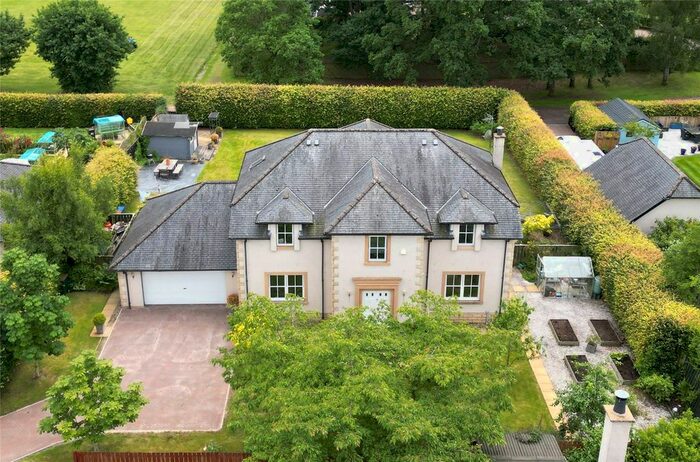 4 Bedroom Detached House For Sale In Wylie Court, Murthly, Perth, PH1