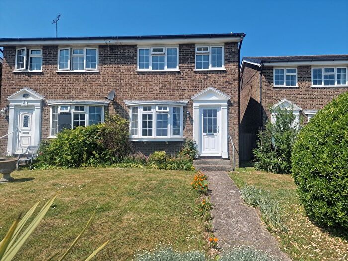 3 Bedroom Terraced House To Rent In Kingsdown Road, Walmer, CT14