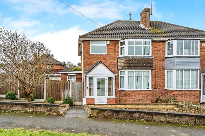 3 Bedroom Semi-Detached House For Sale In Northway, Dudley, DY3