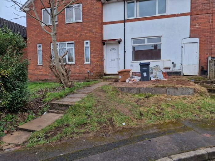 3 Bedroom Terraced House To Rent In Burnhill Grove, Birmingham, B29