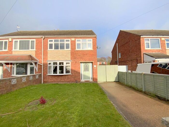 3 Bedroom Semi-Detached House For Sale In Greyfriars, Grimsby, DN37