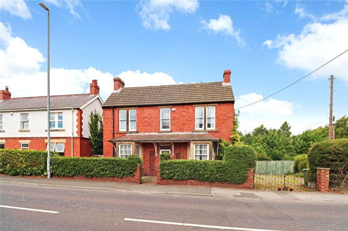 3 Bedroom Detached House For Sale In Streetgate, Sunniside, NE16