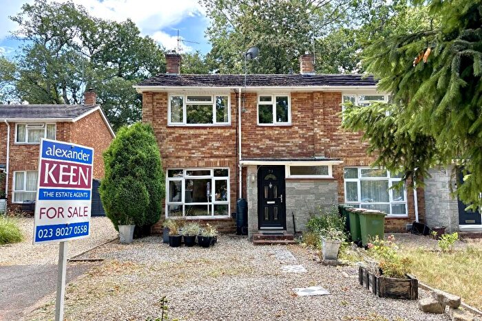 3 Bedroom Semi-Detached House For Sale In Maytree Road, Hiltingbury, Chandler's Ford, SO53