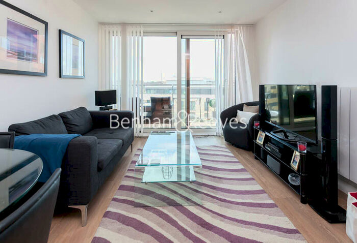 1 Bedroom Apartment To Rent In Seafarer Way, Surrey Quays, SE16