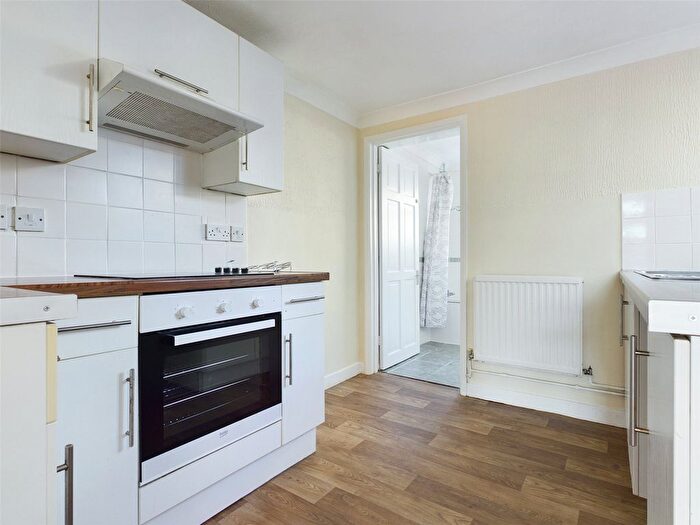 3 Bedroom Terraced House To Rent In Beach Road, Newhaven, East Sussex, BN9