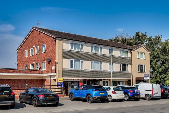 2 Bedroom Flat To Rent In Boyslade Road, Burbage, Hinckley, LE10