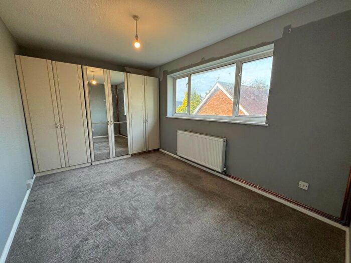 1 Bedroom Flat To Rent In Ashford Close, Hailsham, BN27