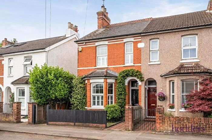 3 Bedroom Semi-Detached House For Sale In Addlestone, Surrey, KT15