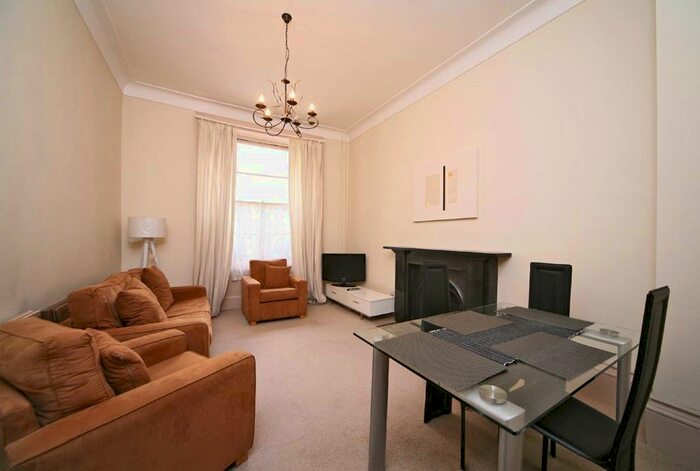 1 Bedroom Flat To Rent In Gloucester Street, London, SW1V