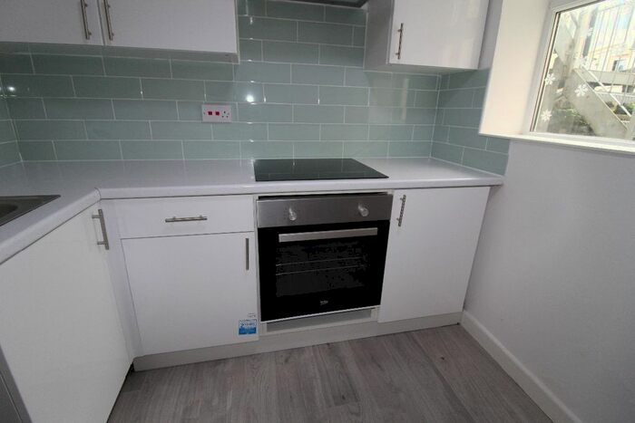 1 Bedroom Flat To Rent In Meadow Street, Weston-Super-Mare BS23