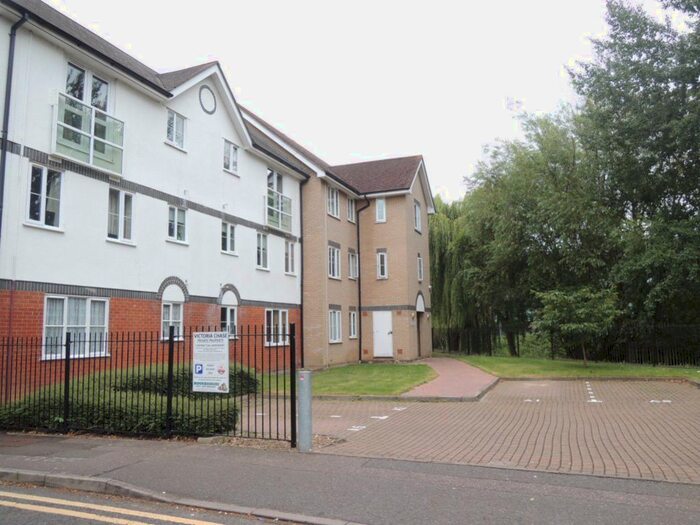 1 Bedroom Flat To Rent In Victoria Chase, Colchester, CO1