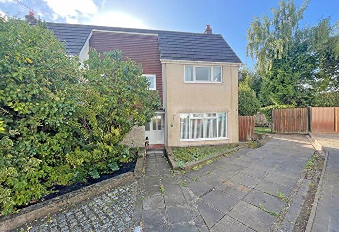 4 Bedroom Semi-Detached House For Sale In Four Bedrooms, Uskvale Drive, Caerleon, NP18