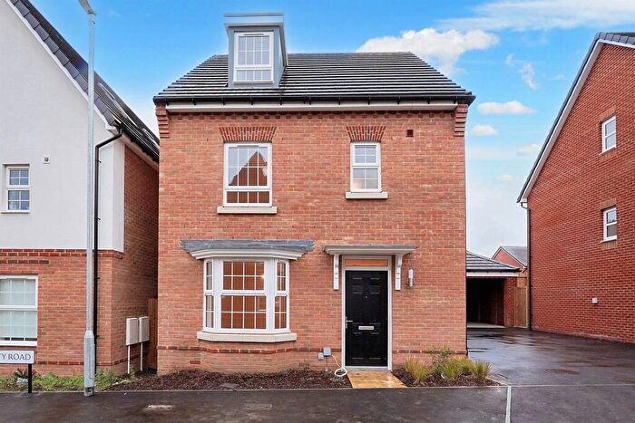 4 Bedroom Detached House To Rent In Bedroom Detached House In Porty Road, Sturry, CT2