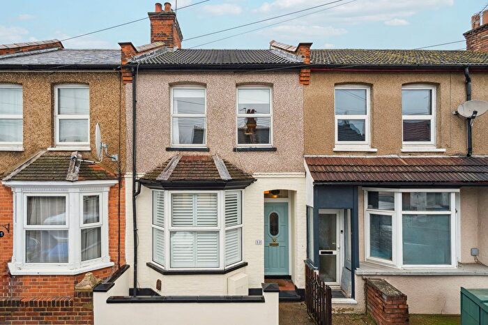 3 Bedroom Terraced House For Sale In Sandringham Road, North Watford, WD24